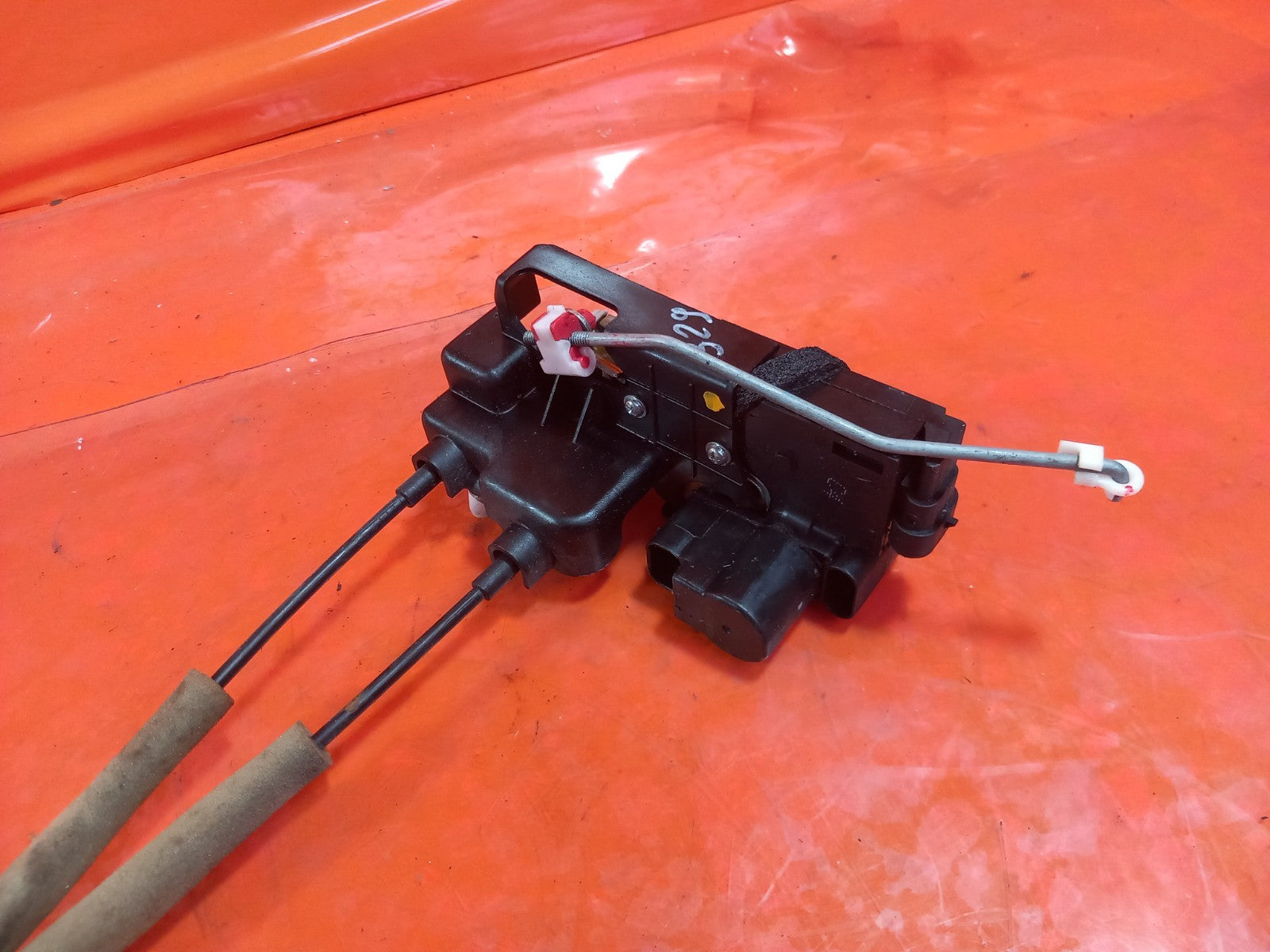 2018 Ssangyong Korando ELX 4X4 Door Lock Mech Front Right A081876 Warranty A329 - Image 9