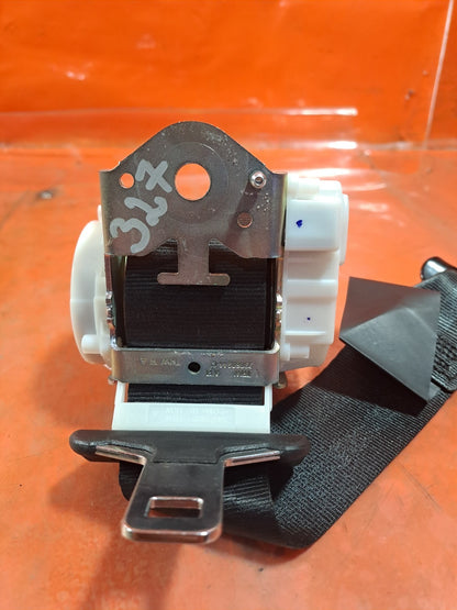 ✅CITROEN C4 CACTUS 1.6 DIESEL 2015 REAR SEATS MIDDLE SEAT BELT 34143411B A327 - Image 3