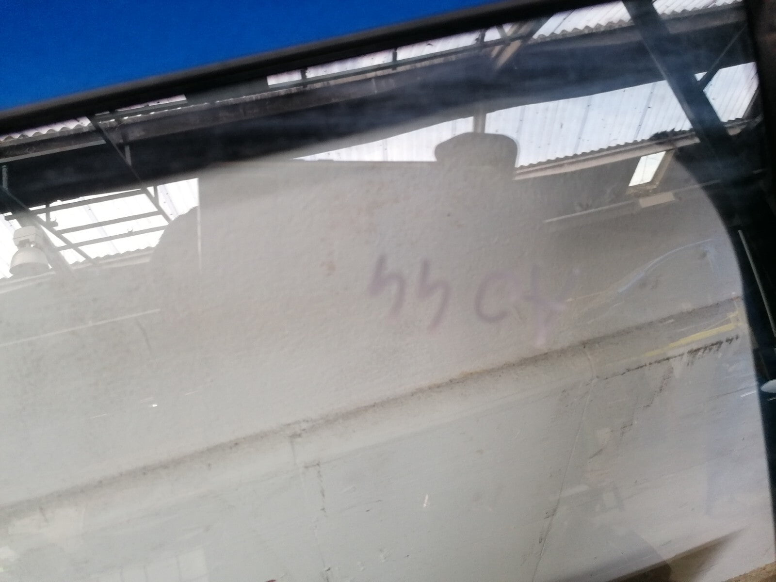 2015 FORD ECOSPORT 1.0 PETROL REAR RIGHT DRIVER SIDE DOOR BLUE scrathes - Image 2