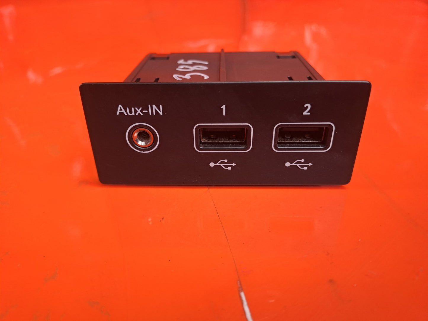 ✅2021 Renault Captur MK2 Iconic USB & AUX Port 280231553R + Warranty A385 - Image 2