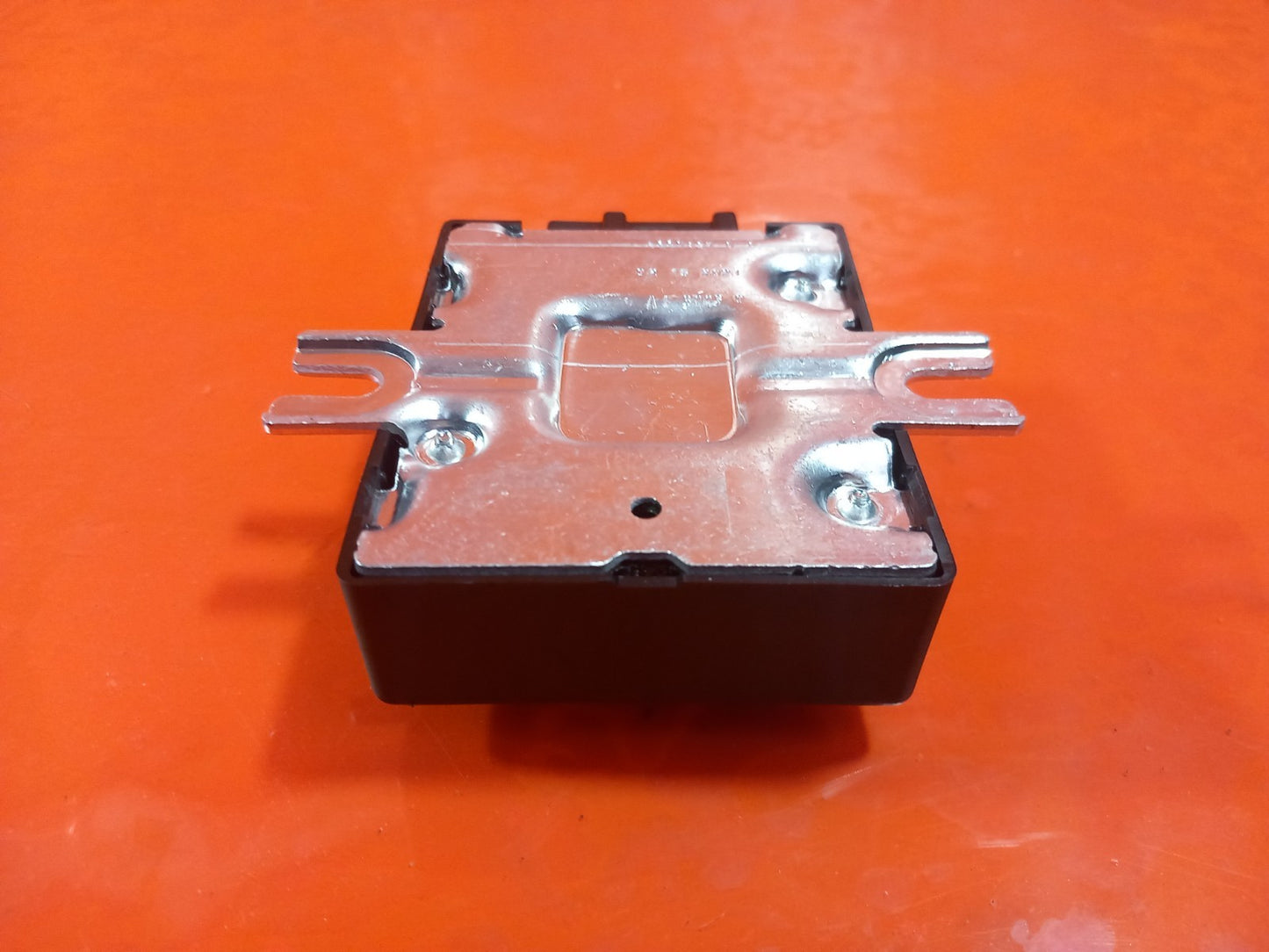 ebay-src:https://i.ebayimg.com/00/s/mtiwmfgxnjaw/z/iwcaaeswqe1qmp7g/$_57.jpg