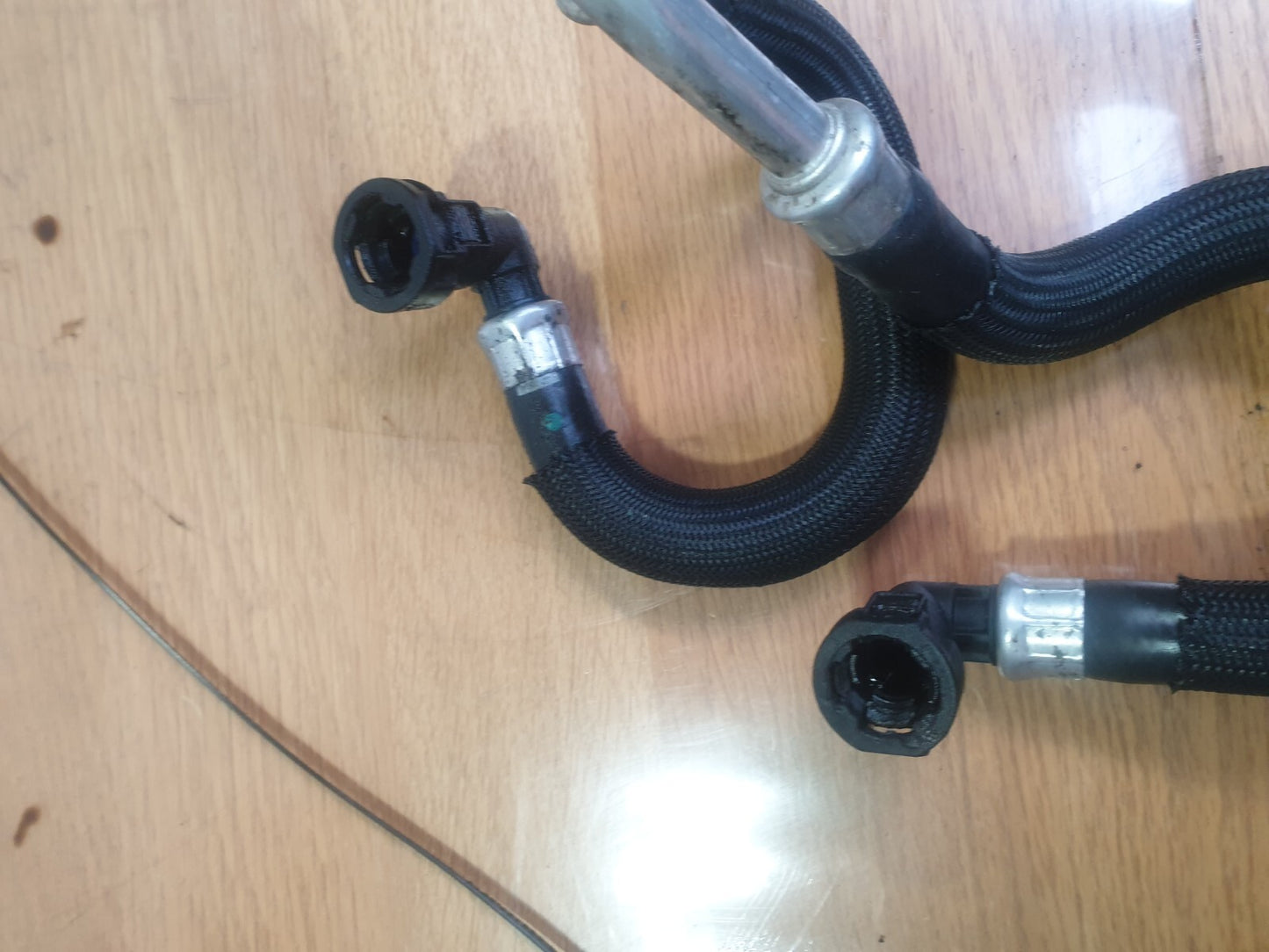 ✅2017 JAGUAR F-PACE X761 3.0P OIL COOLING HOSE PIPE HK83-7R081-ED +WARRANTY A196 - Image 3