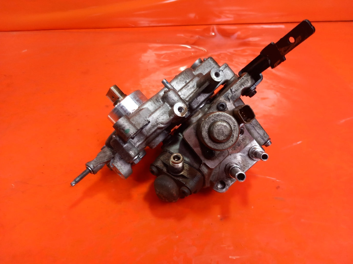 2019 Ford Galaxy MK3 Zetec 2.0 TDCi High Pressure Fuel Pump 9674984480 A345 - Image 4