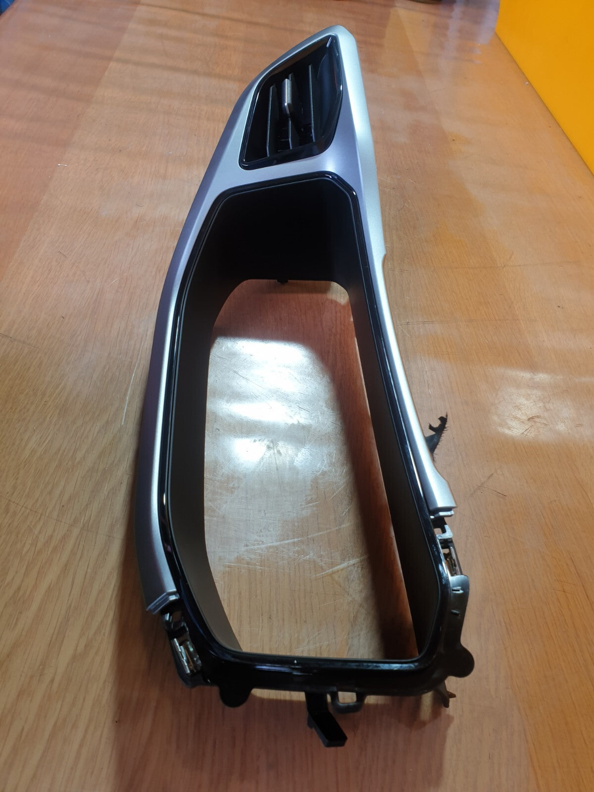 ✅VW T-ROC LIFE 1.5 PETROL 2022 SPEEDOMETER TRIM WITH AIR VENT 2GB819704G A192 - Image 3