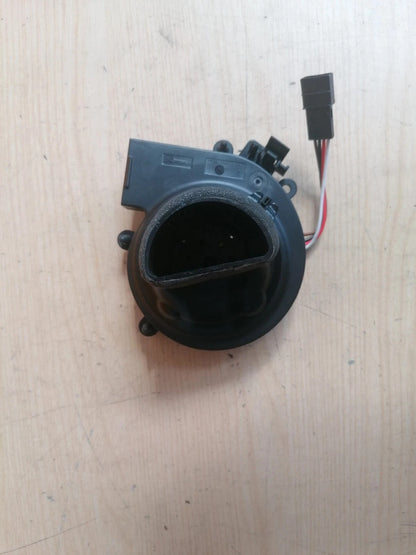 ebay-src:https://i.ebayimg.com/00/s/mtywmfgxmjaw/z/umsaaeswzrlp~ezt/$_57.jpg