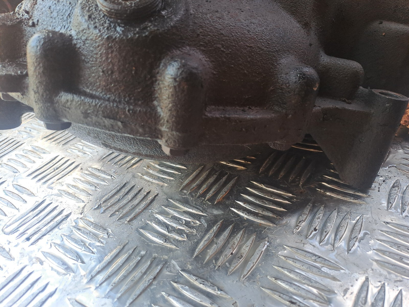 ✅Land Rover Range Rover Vogue L322 2005 4.4 Petrol FRONT DIFFERENTIAL 51081L - Image 11
