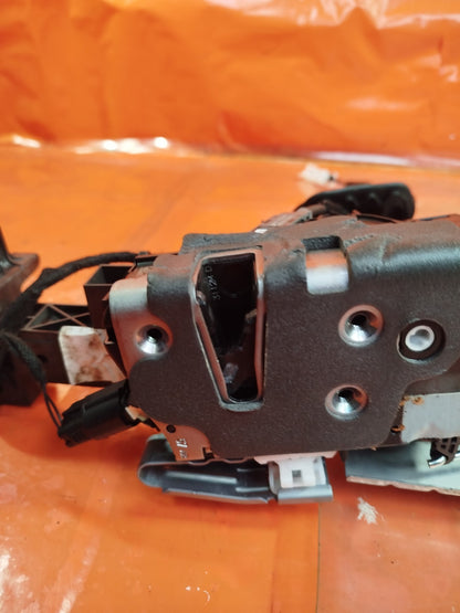 ebay-src:https://i.ebayimg.com/00/s/mtywmfgxmjaw/z/250aaeswyv5pd2ma/$_57.jpg