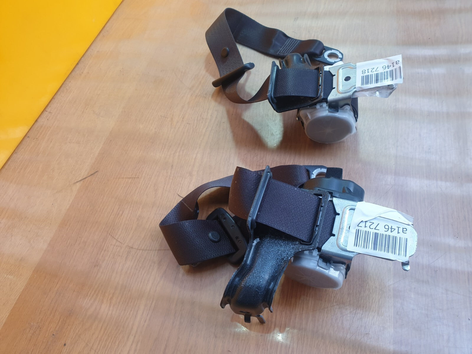 ✅2019 Lexus NX 300H Rear Right & Left Seatbelt Pair 73360-78060 + Warranty A146 - Image 3