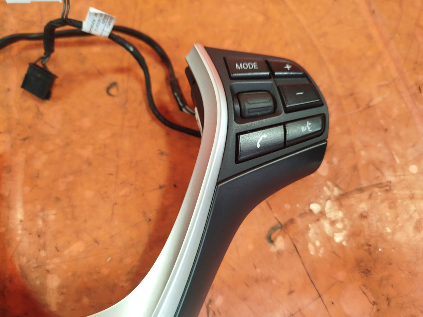 ✅2012 BMW 1 SERIES F20 STEERING WHEEL TRIM PANEL COVER 62560408C + WARRANTY - Image 5
