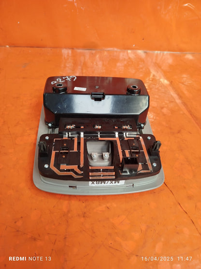 ✅Ssangyong Tivoli Ex 2016 1.6 Diesel FRONT INTERIOR ROOF LIGHT 77670-34000 A279 - Image 9