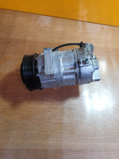 ebay-src:https://i.ebayimg.com/00/s/mtywmfgxmjaw/z/zueaaosw25rmtimd/$_57.jpg