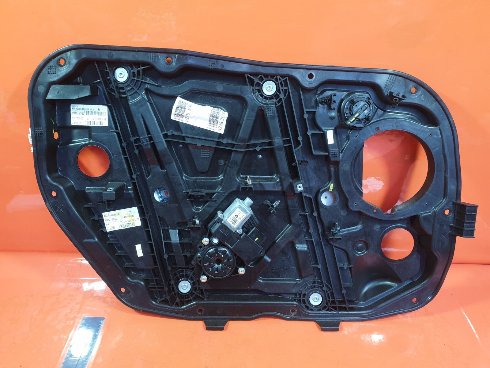 KIA XCEED 1.5 PETROL 2021 FRONT LEFT DOOR WINDOW REGULATOR 82470-J7160 Warranty - Image 2