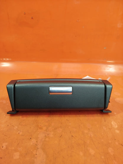 ✅2011 LAND ROVER RANGE ROVER L322 4.4D AUDIO VIDEO INPUT CONSOLE XH42-19C059-AA - Image 4