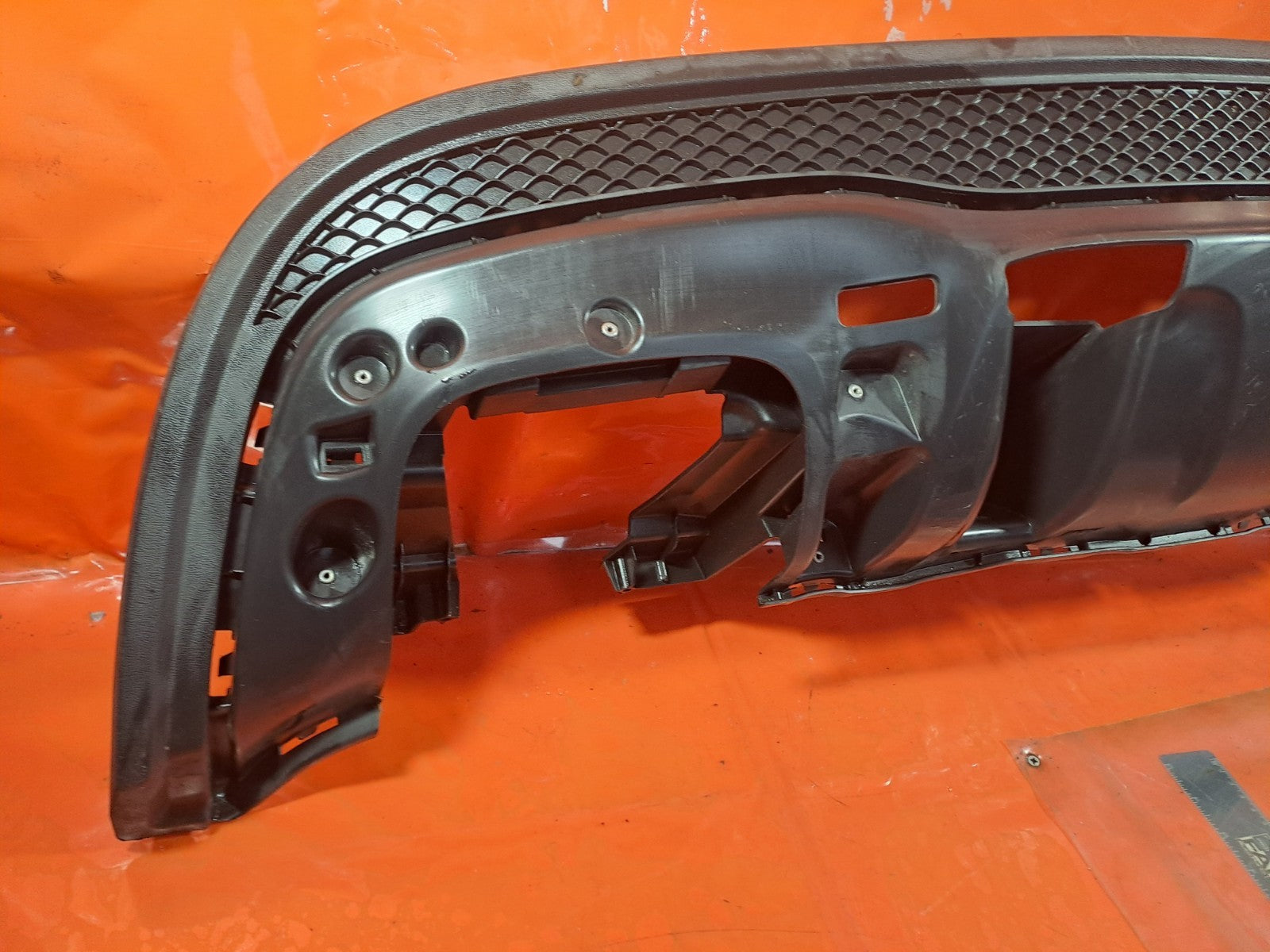 ✅MERCEDES GLA 200D X156 2.1 DIESEL 2016 REAR BUMPER DIFFUSER A1568804240 A334 - Image 5