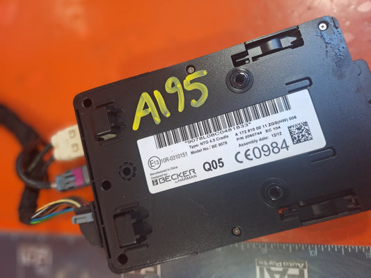 ✅Mercedes W176 A180 1.5 Diesel 2013 NAVIGATION CONTROL MODULE A1728100011 A195 - Image 2