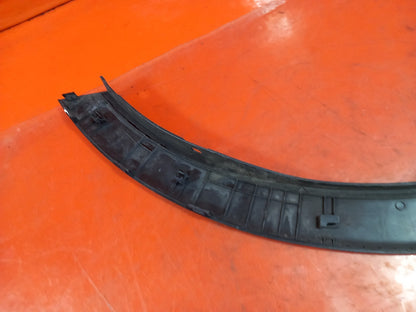 Ssangyong Tivoli Ex 2016 Wheel Arch Moulding Rear Right 79540-35000 A279 - Image 4