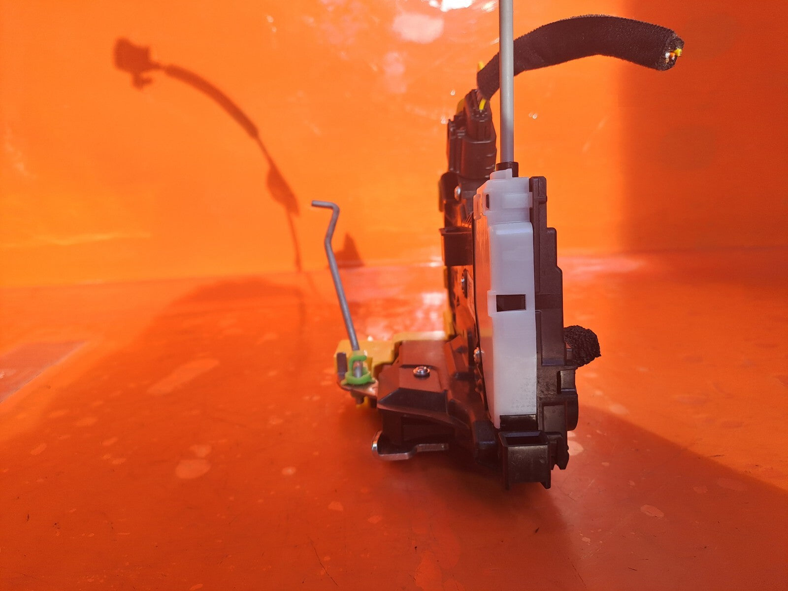 HYUNDAI IONIQ 5 2024 REAR RIGHT DOOR LOCK 81420-GI500 Warranty A226 - Image 6
