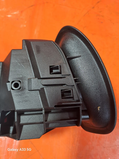 ✅MERCEDES W176 W246 REAR LEFT RIGHT SEAT LOCK SET A2469200172 A2469200272 xAA - Image 10