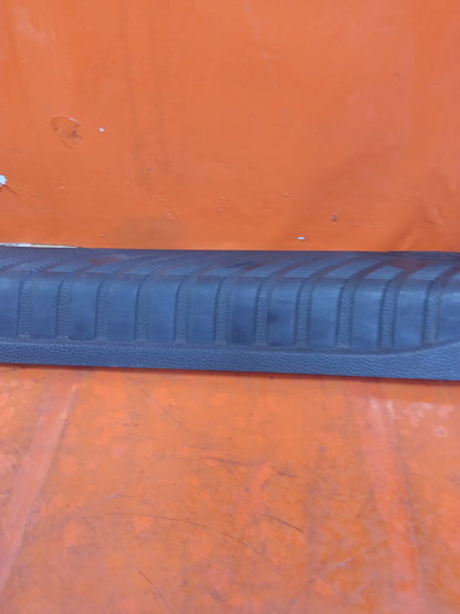 ✅FORD TOURNEO CUSTOM 2.2 DIESEL 2015 Left Door Protector Trim BK21-V13A190-AAW - Image 3