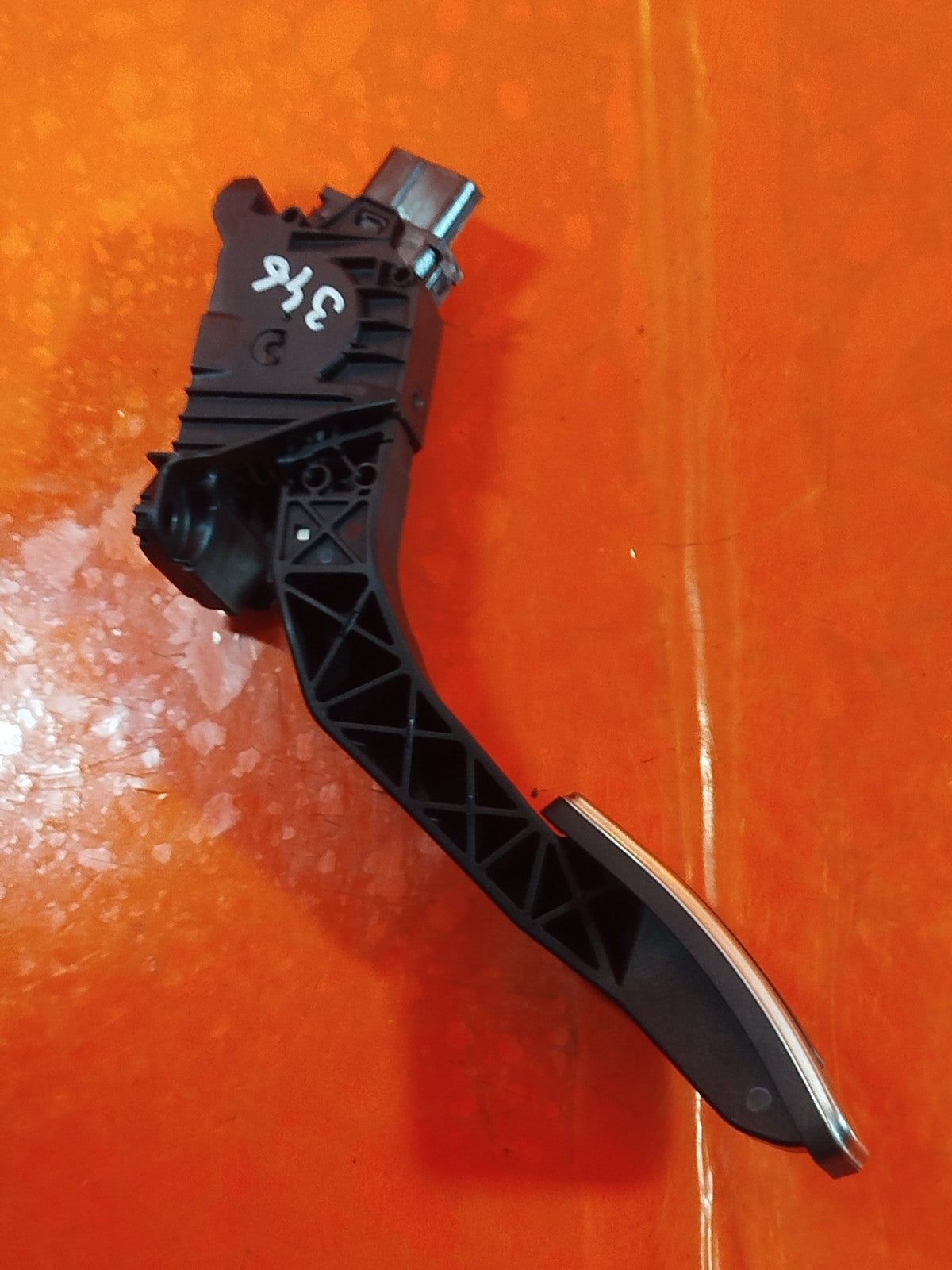 ✅VW GOLF R-LINE MK8 2.0 DIESEL 2020 ACCELERATOR THROTTLE GAS PEDAL 5Q2723503F - Image 7