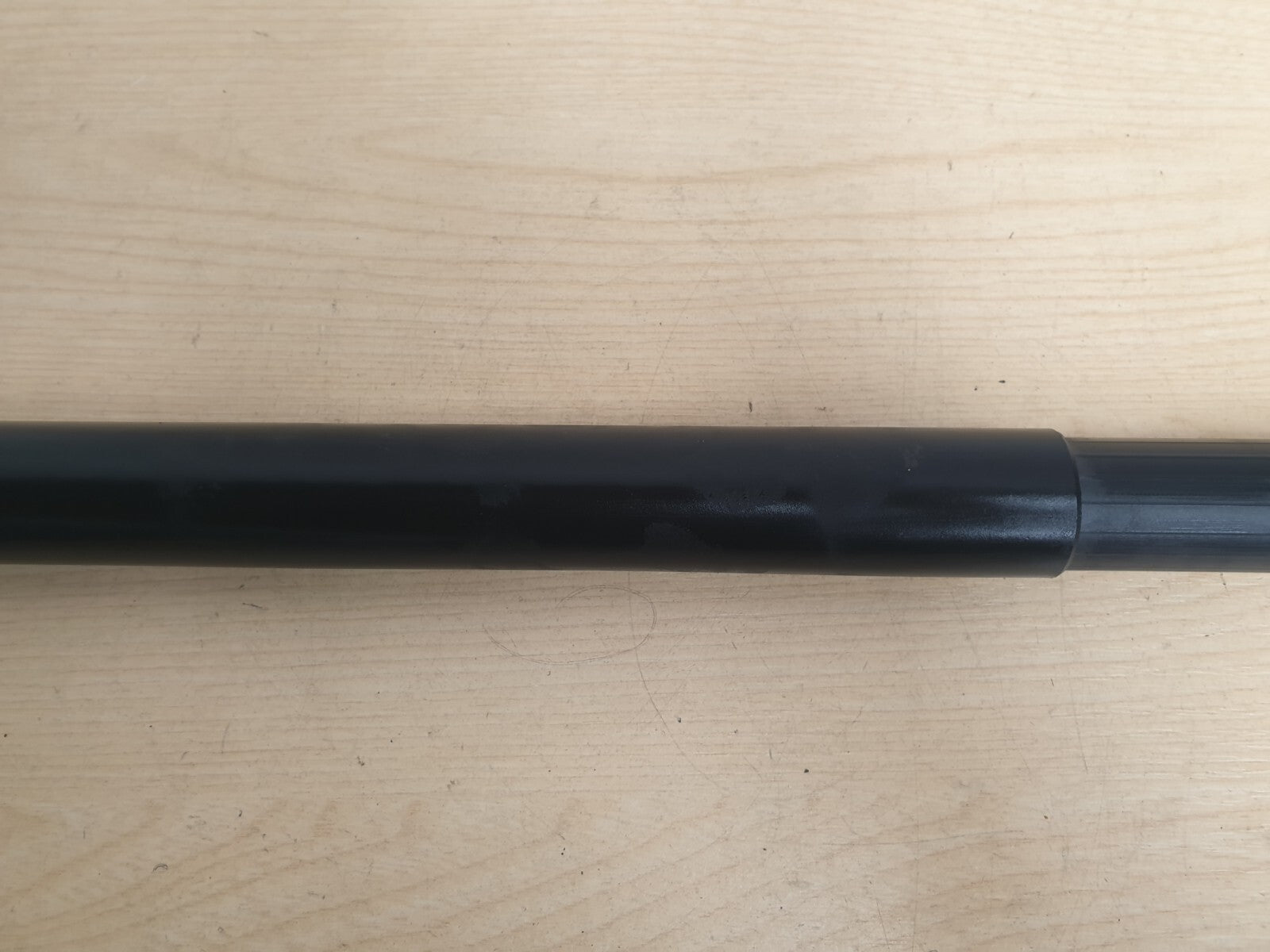 2018 LAND ROVER DISCOVERY 5 L462 TAILGATE ELECTRIC STRUT RIGHT HY3270354AD A046 - Image 3