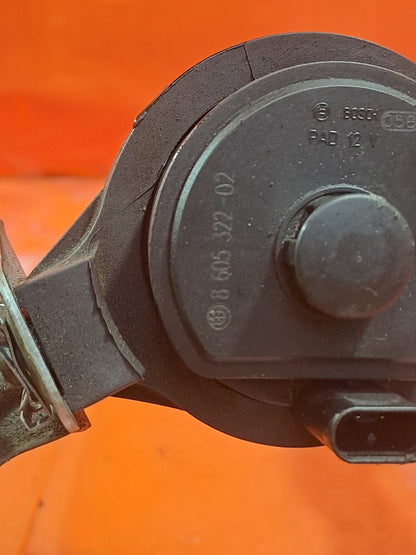ebay-src:https://i.ebayimg.com/00/s/mtywmfgxmjaw/z/gr8aaesw8r5pkr5i/$_57.jpg
