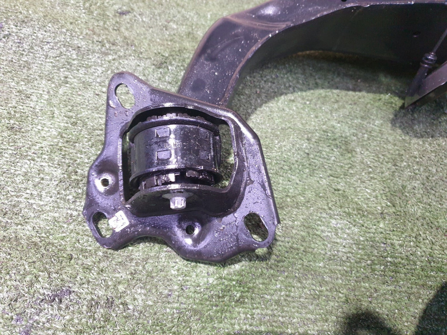 ✅2023 BMW 1 Series F40 Sport Rear Left Wheel Hub 6877075 + Warranty A119 - Image 10