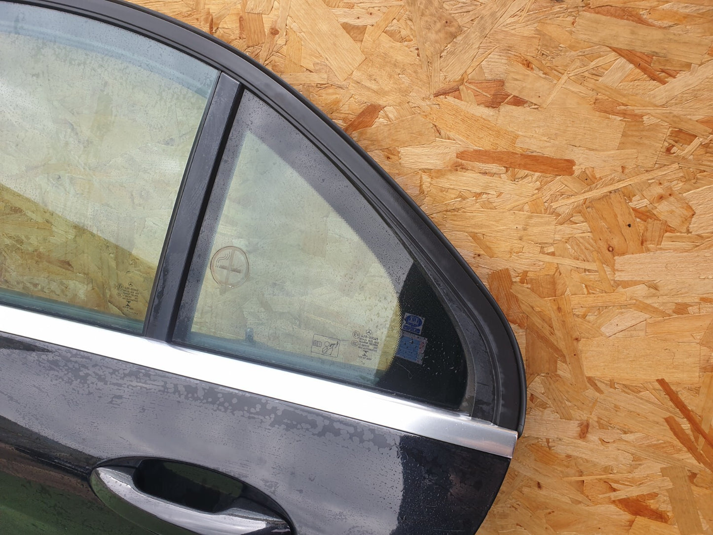✅Mercedes C Class W205 2014 Rear Left Side Door Black (197) + Warranty A147 - Image 4