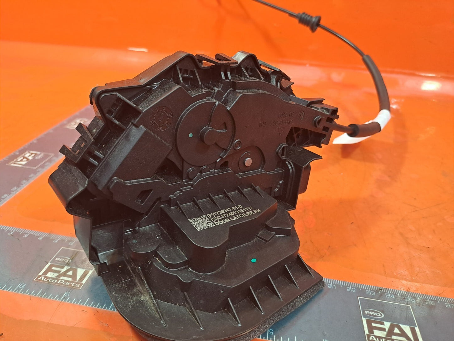2024 TESLA MODEL 3 LONG REAR RIGHT DOOR LOCK LATCH 1738947-01-D + WARRANTY A207 - Image 12