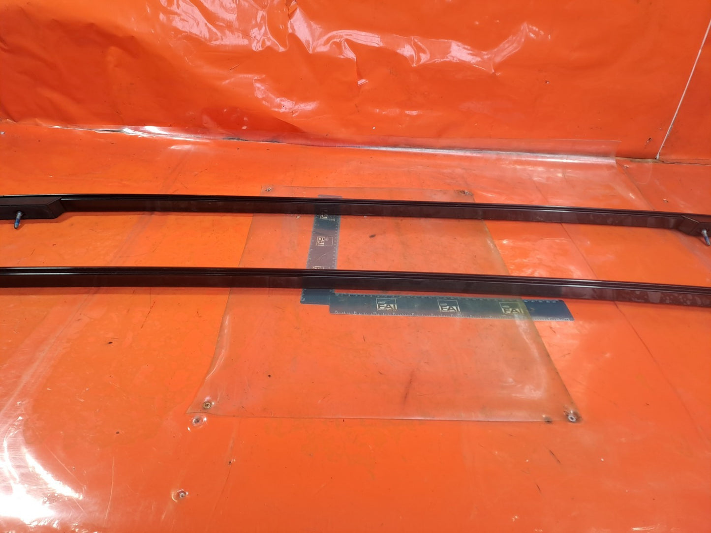 ✅CUPRA FORMENTOR 2.0 PETROL 2023 ROOF RAILS PAIR 5FF860026B 5FF860025B Warranty - Image 9