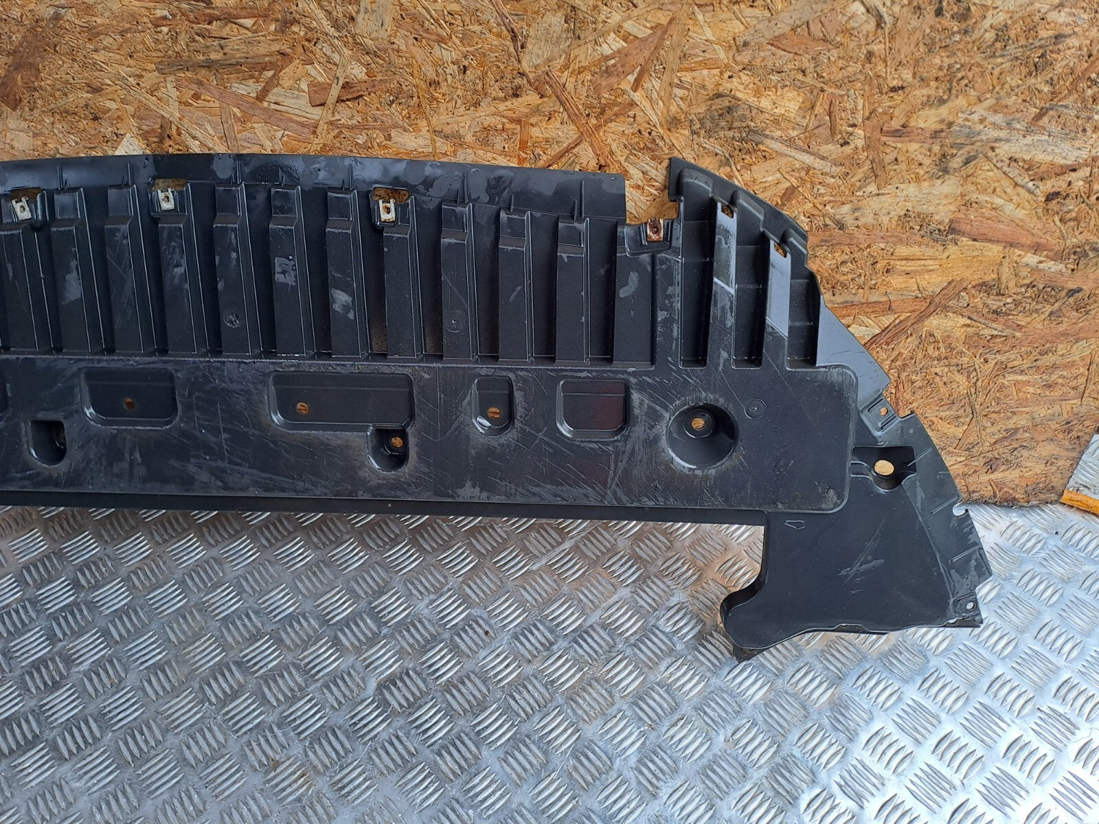 ✅Ford Mondeo Titanium 2.0 Diesel 2016 Front Bumper Lower Part Trim DS73-8B384-B - Image 12