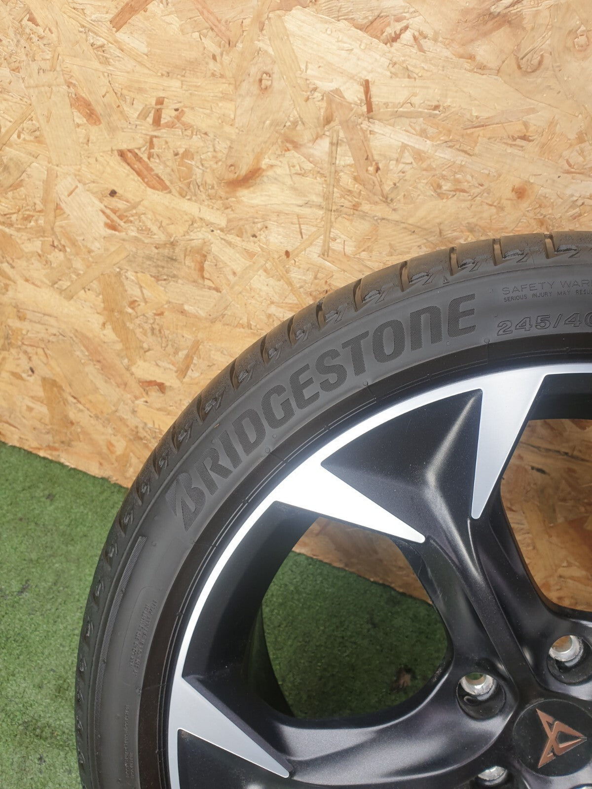 2023 CUPRA FORMENTOR 1.4P HYBRID ALLOY WHEEL & TYRE 245/40 R19 + WARRANTY A173 - Image 8