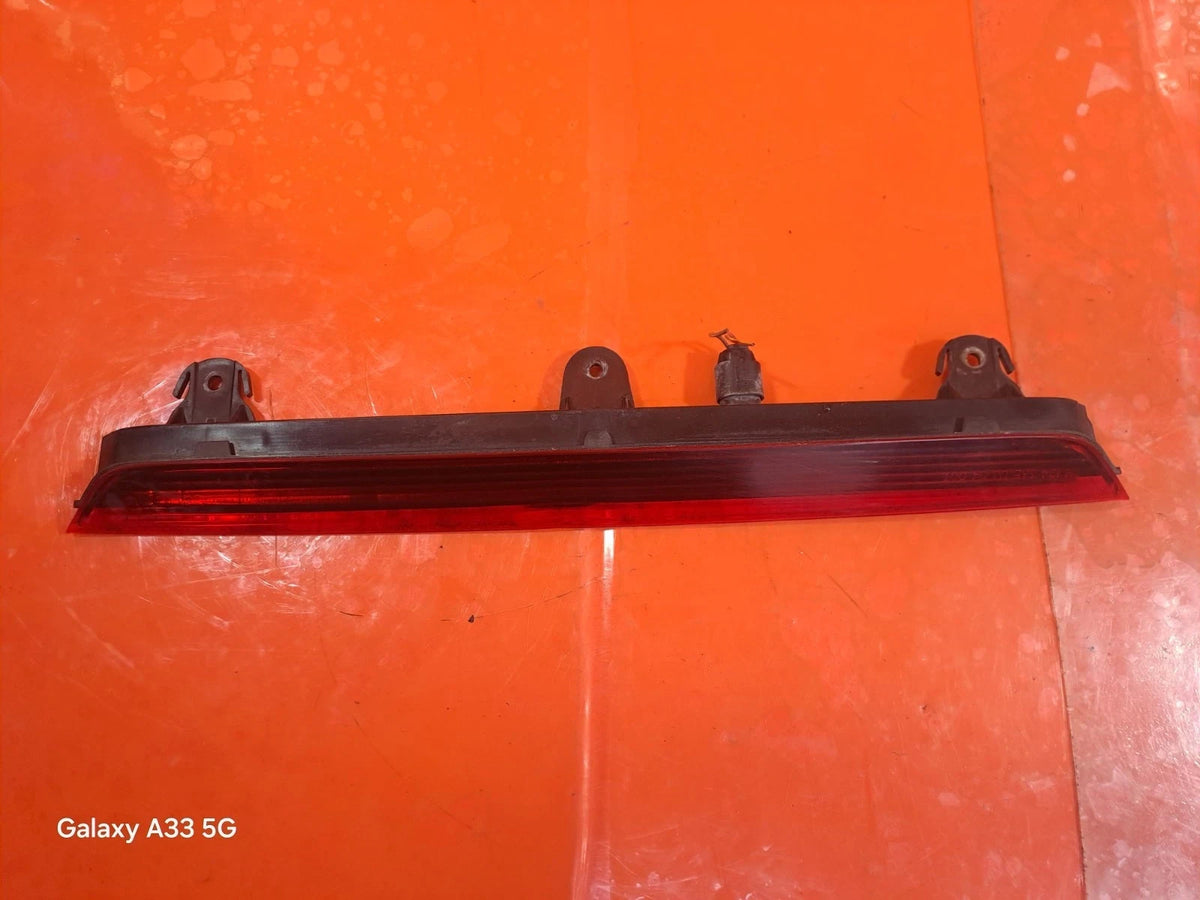 Audi Q7 S Line 3.0 Diesel 2010 Rear Centre Third Brake Light 4L0945097 A224 - Image 4