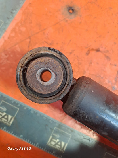 ✅SSANGYONG RODIUS TURISMO 2.2 DIESEL 2017 FRONT LEFT SHOCK ABSORBER 44310-21310 - Image 2