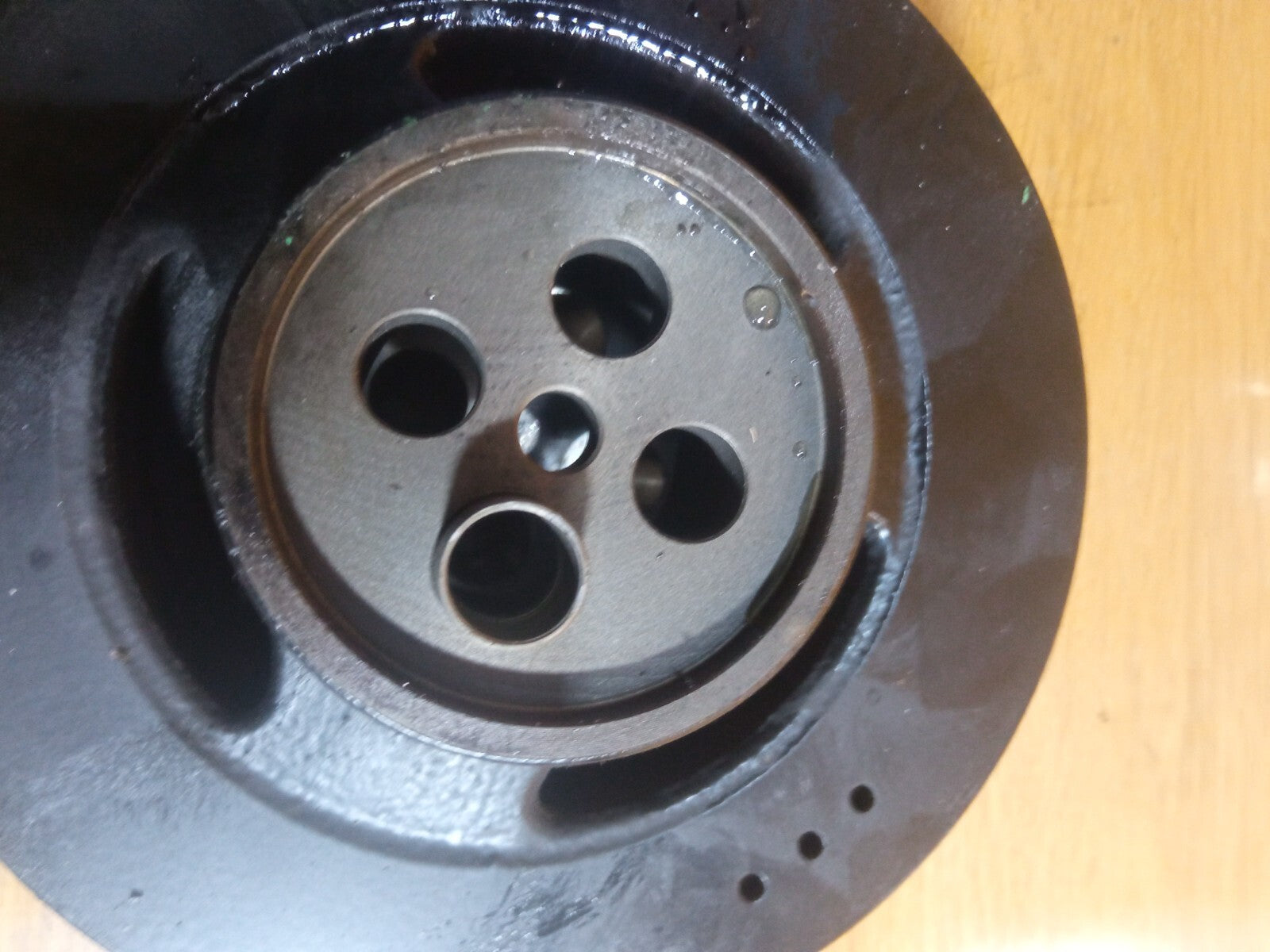 ✅MERCEDES W212 E300 2.1 DIESEL 2014 CRANKSHAFT PULLEY A6510351712 Warranty A115 - Image 8