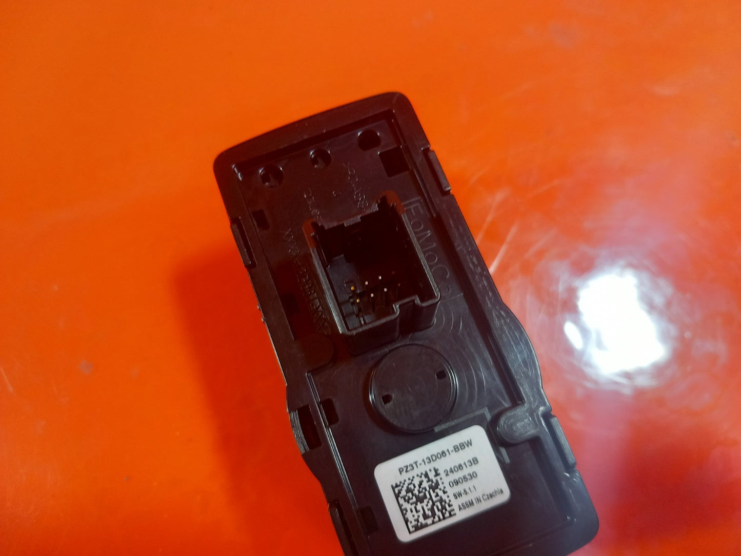 ebay-src:https://i.ebayimg.com/00/s/mtiwmfgxnjaw/z/lrwaaeswytnqlwdc/$_57.jpg