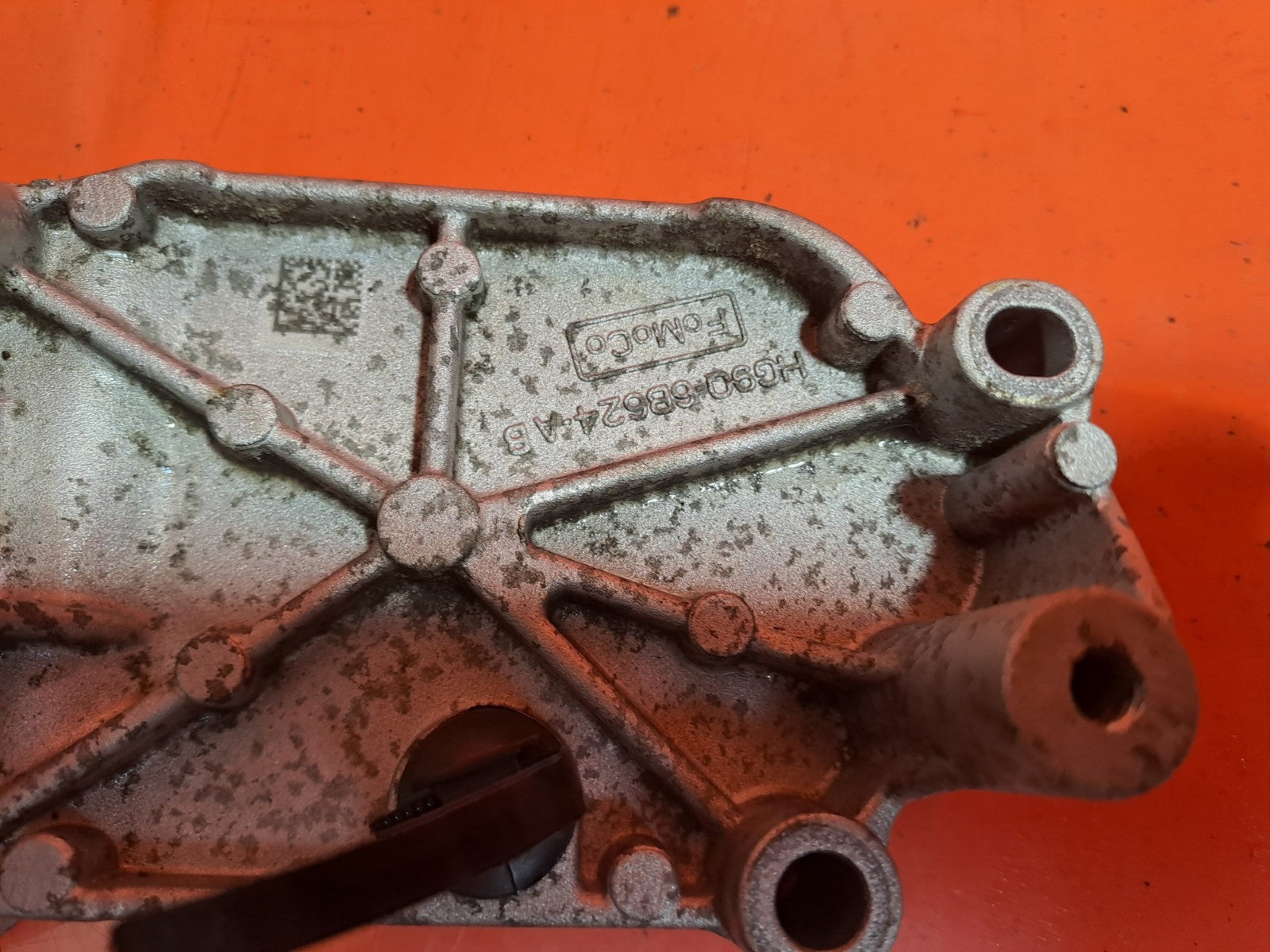 ✅2019 Ford Focus MK4 ST-Line Oil Filter Housing HG9Q-6B624-AB + Warranty A354 - Image 4