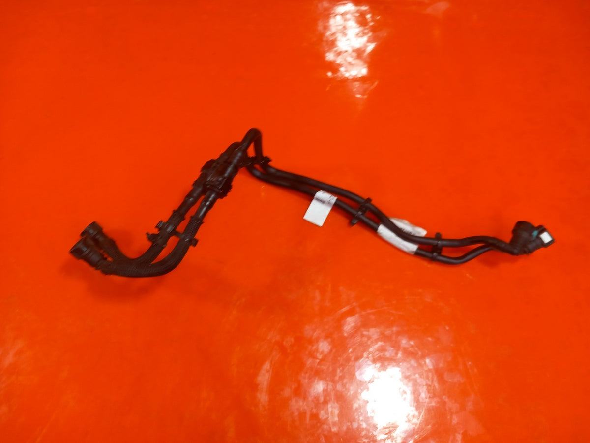 Range Rover Evoque L551 1.5 Petrol 2022 Water Coolant Pipe Hose L8D28D262AB A169 - Image 7