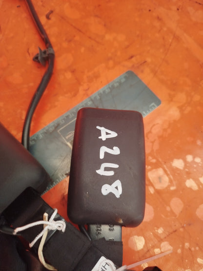 ✅HYUNDAI TUCSON MK4 1.6 PETROL 2023 REAR RIGHT & LEFT SEAT BELT BUCKLE CATCH - Image 5