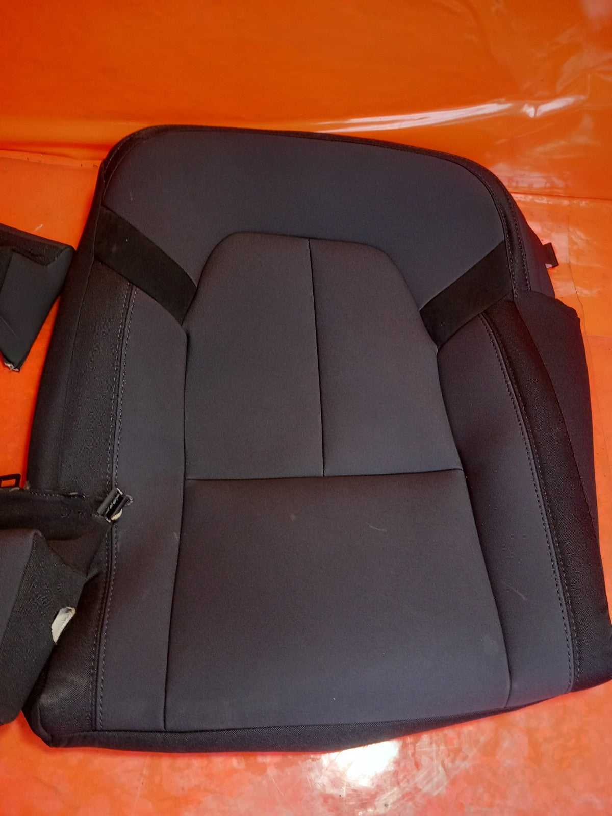 Polestar 2 Long Range 2023 Rear Seats Cover Warranty A312 - Image 3