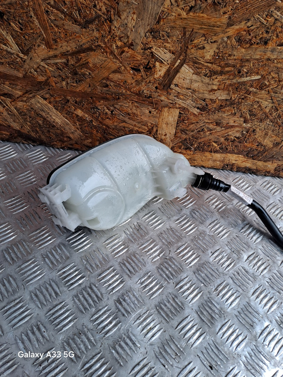 ✅MERCEDES B180 W246 2012 1.8 Diesel TANK EXPANSION OVERFLOW BOTTLE A2465000049 - Image 11