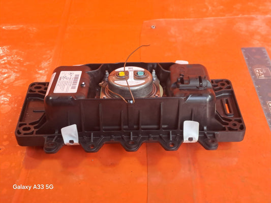 ebay-src:https://i.ebayimg.com/00/s/mtiwmfgxnjaw/z/-bqaaeswkazo-jvf/$_57.jpg