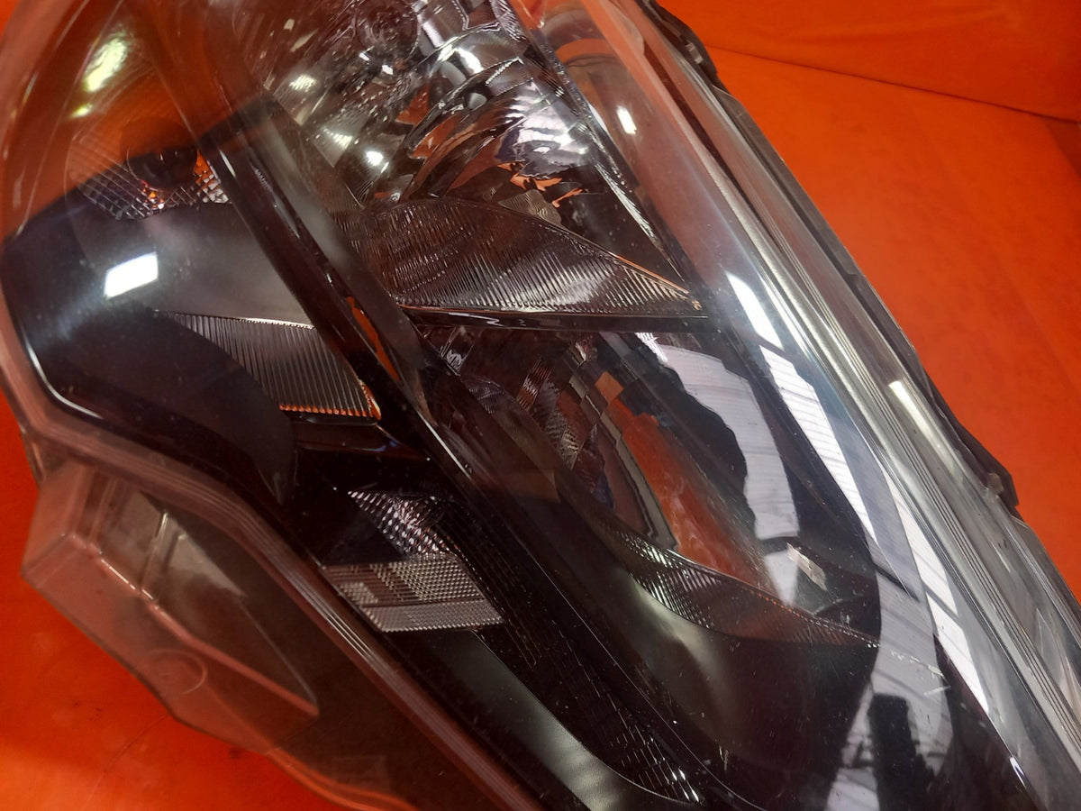 Vauxhall Combo 2300 1.5 Diesel 2020 Front Right Headlight 9816823780 A414 - Image 7