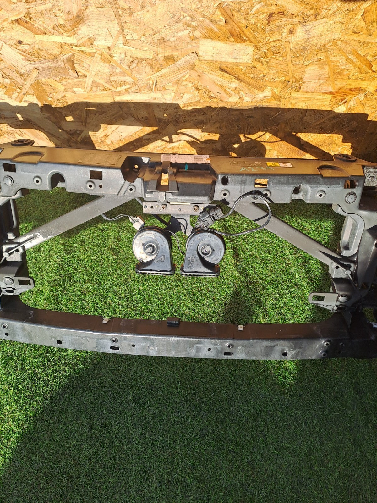 ✅LAND ROVER DISCOVERY 4 L319 3.0 DIESEL 2011 FRONT SLAM PANEL AH22297A12VA A239 - Image 5