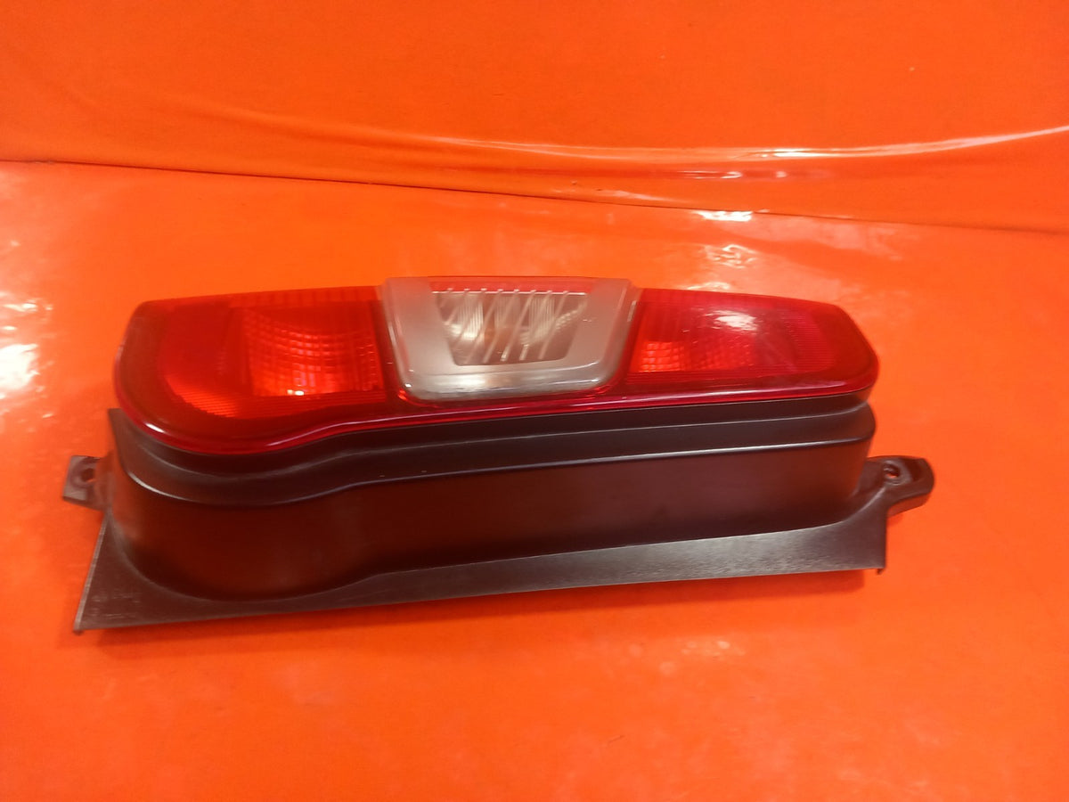 ebay-src:https://i.ebayimg.com/00/s/mtiwmfgxnjaw/z/rm0aaeswa6jqs2du/$_57.jpg