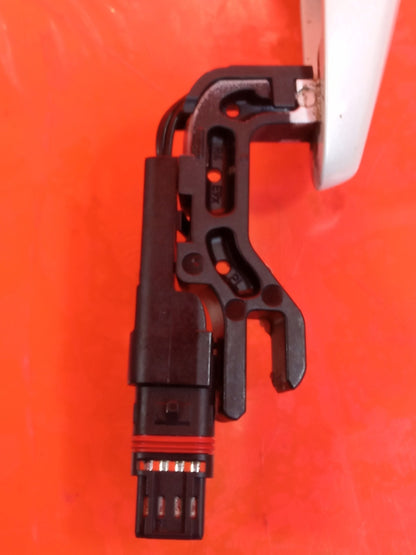 ✅BMW 420D F33 2.0 Diesel 2016 Front Right Door Exterior Handle White 7329366 - Image 10