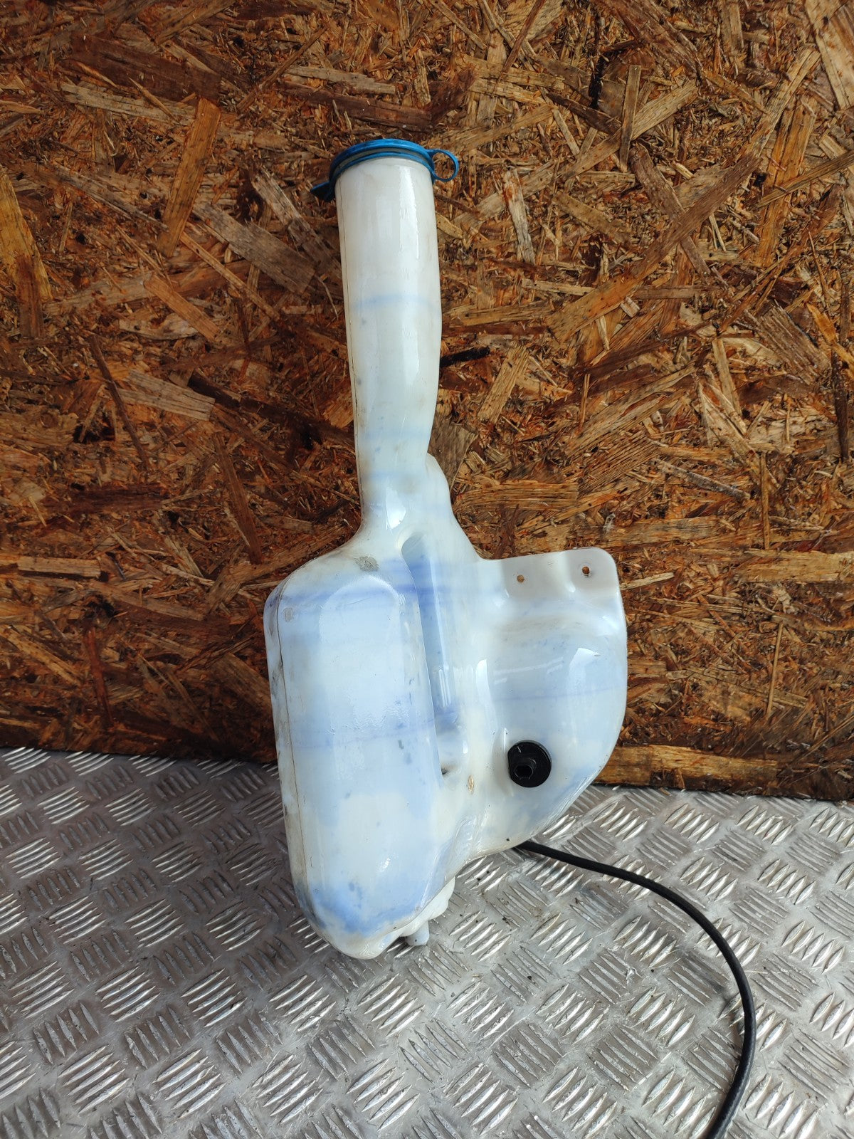 ebay-src:https://i.ebayimg.com/00/s/mtywmfgxmjaw/z/uy4aaesweyxo0end/$_57.jpg