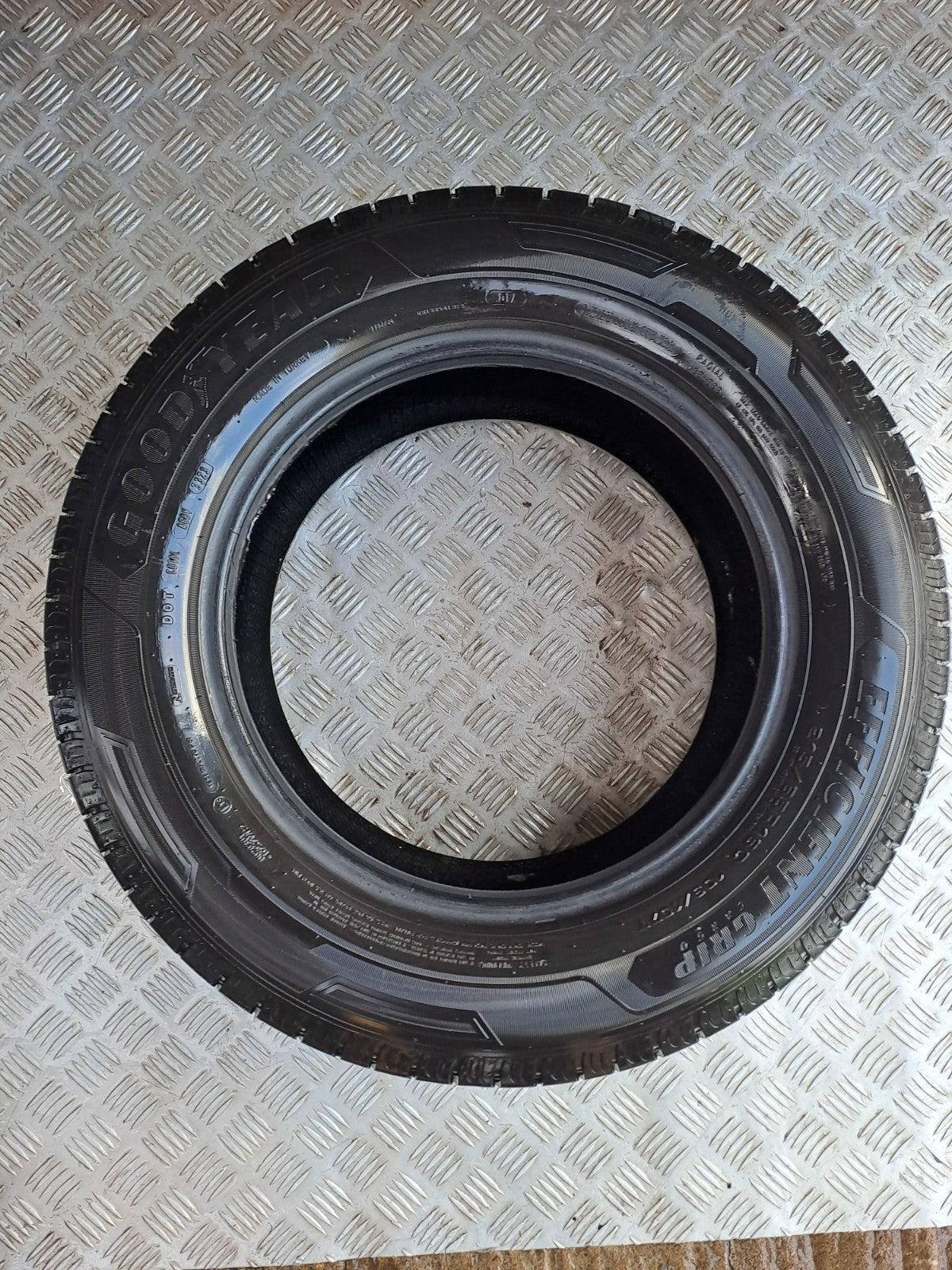 ✅2013 FORD TRANSIT CUSTOM GOODYEAR TYRE 215/65 R16 + WARRANTY A350 - Image 1