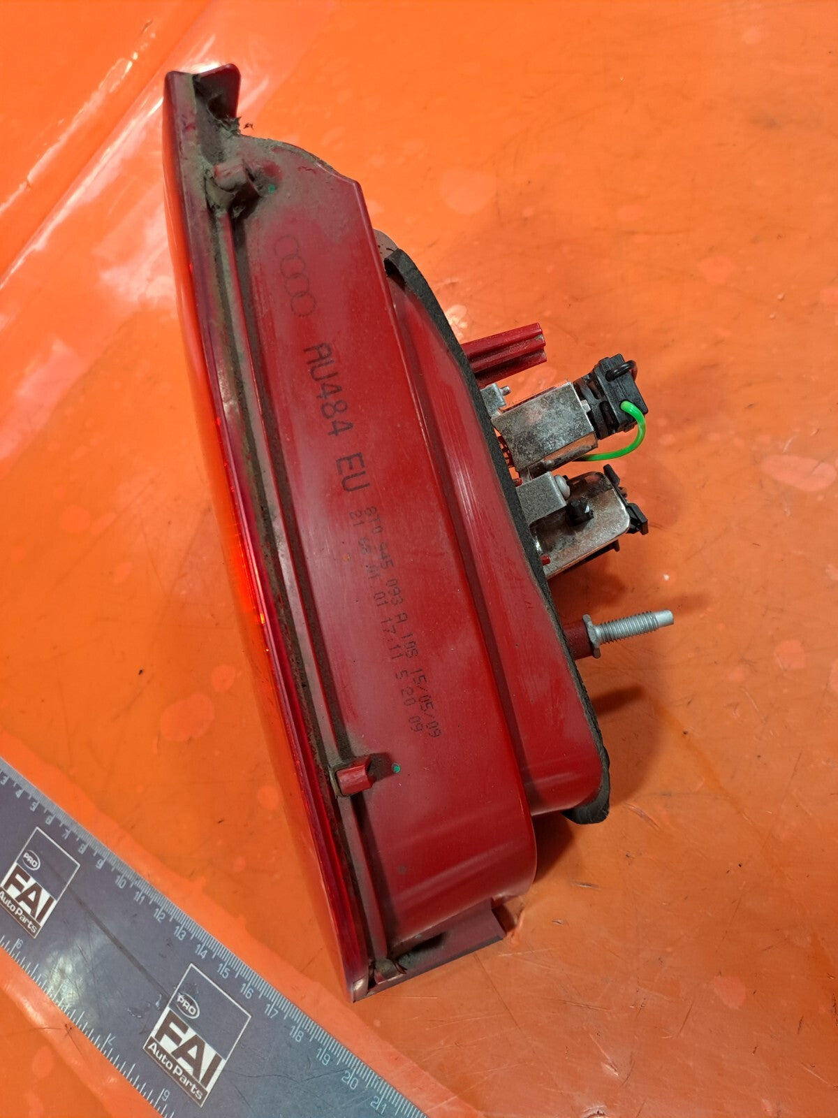 ✅AUDI A5 S LINE CABRIO 2.0 PETROL 2009 REAR LEFT INNER TAIL LIGHT 8T0945093A - Image 9