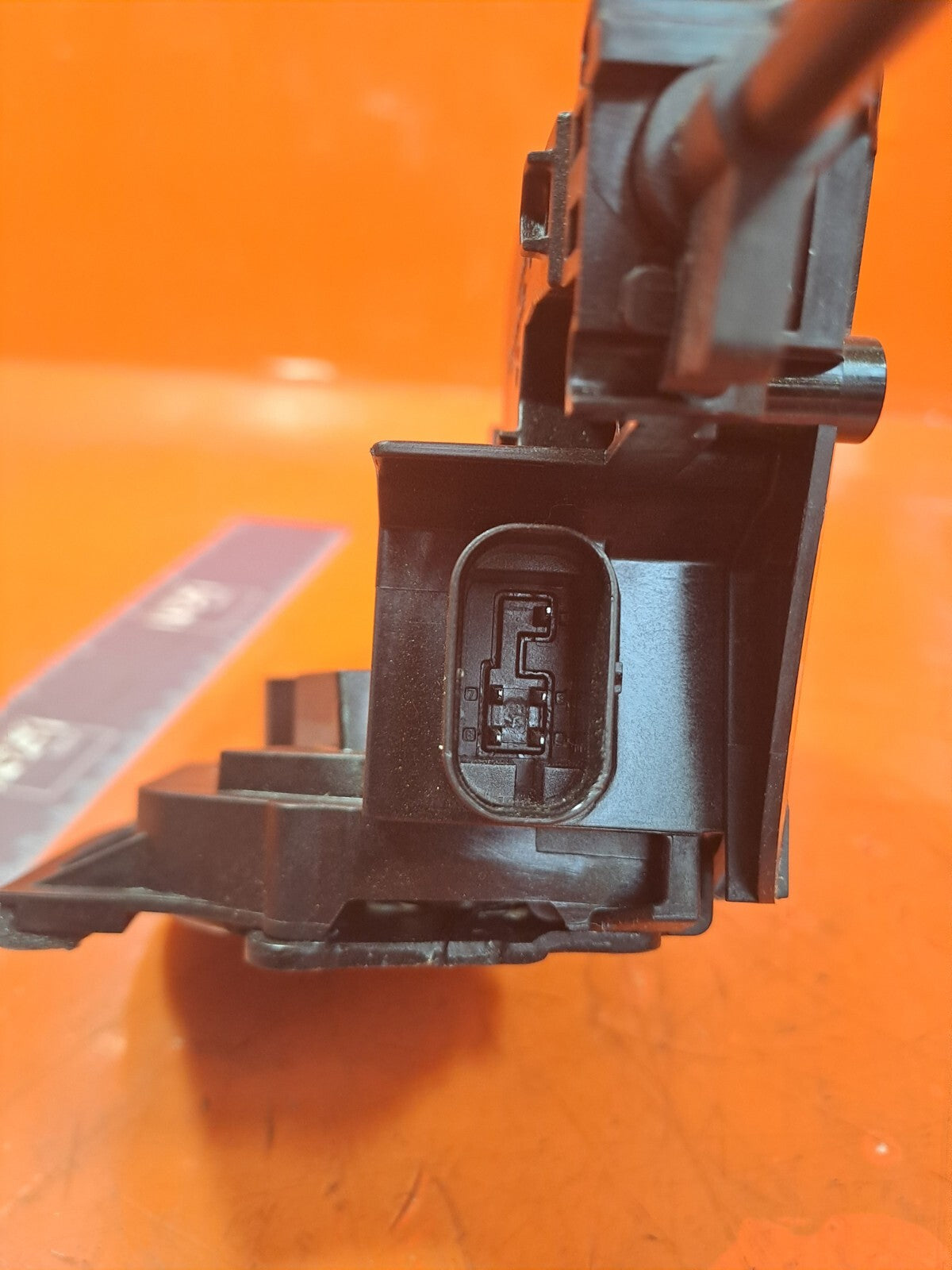 2024 TESLA MODEL 3 LONG REAR RIGHT DOOR LOCK LATCH 1738947-01-D + WARRANTY A207 - Image 4